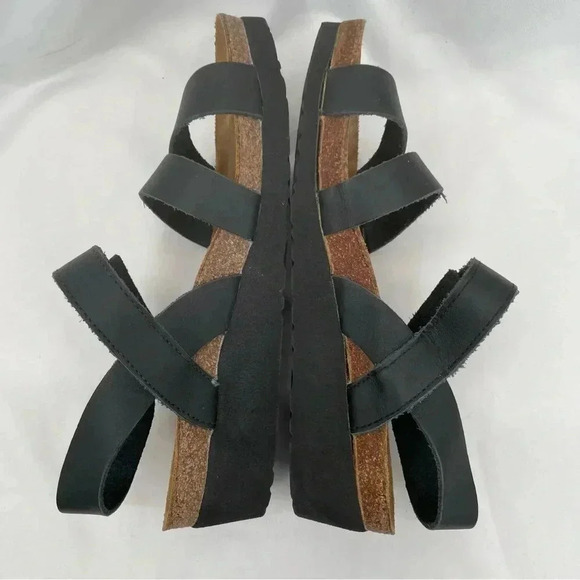 NAOT Women’s Kayla Sandal 36/5.5 Black Leather Hook Loop Closure Strappy - Picture 9 of 10